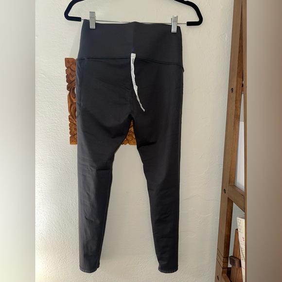 Franka PowerBand Resistance 7/8
Leggings (Reversible Wear) Dark Gray - Picture 10 of 10
